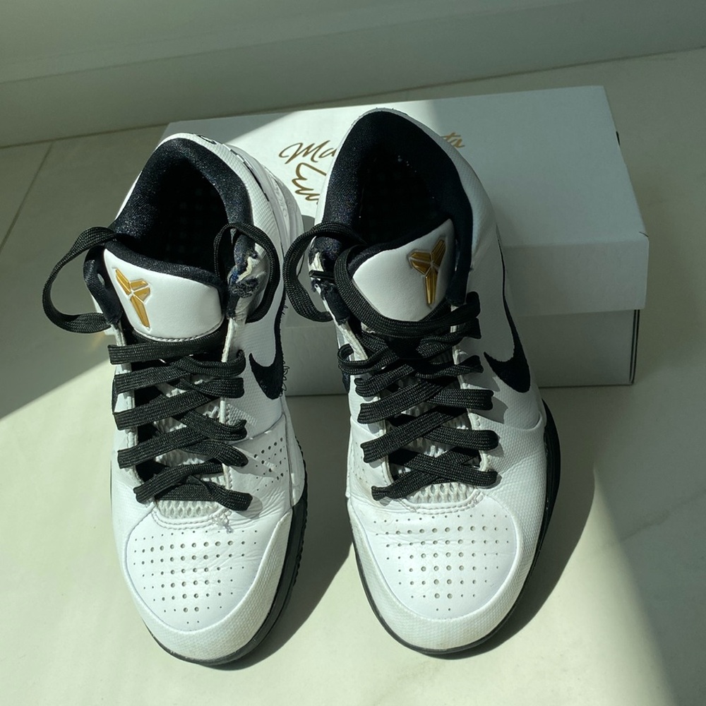 Kobe 4 MambaCita